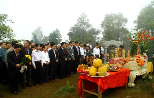 Am-tien-1.jpg