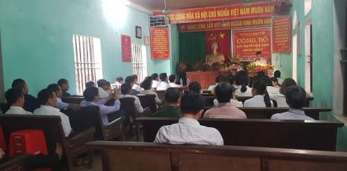 chị thúy 1.jpg