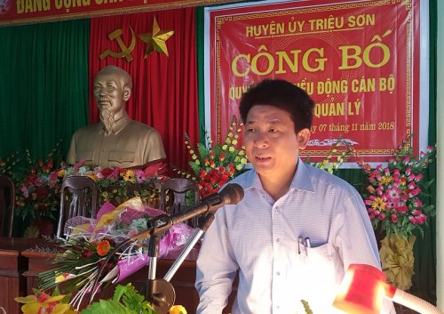 chị thúy 2.jpg