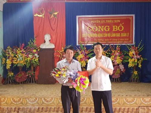 chị thúy 3.jpg