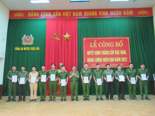 z3463800172031_d5aab1c4b02e420e0002724512cdbb6b.jpg