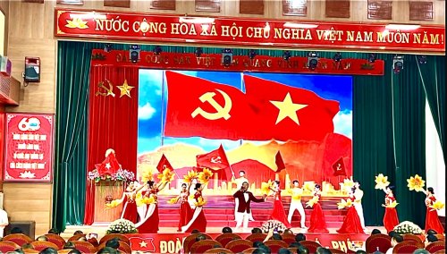 toàn cảnh.jpg