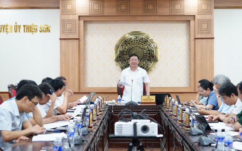                                 Hội nghị Ban Thường vụ Huyện ủy tháng 5/2024