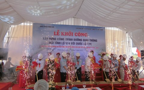 Lễ khởi công xây dựng công trình đường giao thông nối Tỉnh lộ 514 với Quốc lộ 47C, công trình chào mừng Đại hội Đảng bộ huyện Triệu Sơn lần thứ XVIII