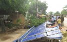 Xã Thọ Dân phối hợp với Công an huyện ra quân giải tỏa hành lang an toàn giao thông tại khu vực Công ty may ALERON