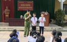 Công an xã Đồng Thắng tổ chức tuyên truyền pháp luật về an toàn giao thông 
