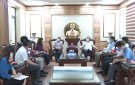 Bí Thư Huyện ủy làm việc với nhà đầu tư Hàn Quốc