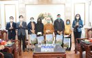 Hội đồng Dân tộc của Quốc hội và Văn phòng đoàn Đại biểu Quốc hội tỉnh Thanh Hóa trao quà Tết cho người nghèo tại huyện Triệu Sơn