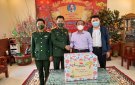 Đồng chí Phó Bí thư Thường trực Huyện ủy chúc Tết Cơ quan Ban chỉ huy Quân sự huyện.