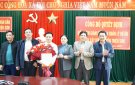 UBND huyện công bố Quyết định bổ nhiệm Giám đốc Ban Quản lý dự án đầu tư xây dựng huyện.