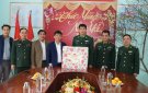 Đoàn công tác huyện Triệu Sơn thăm và chúc Tết cán bộ, chiến sĩ Đồn biên phòng Quang Chiểu huyện Mường Lát