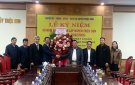 Hội Đồng hương Triệu Sơn tại thành phố Vũng Tàu, tặng hoa chúc mừng 60 năm ngày thành lập huyện.