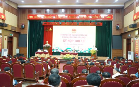 Khai mạc kỳ họp thứ 18 HĐND huyện Triệu Sơn khóa XVIII