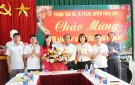 Các đồng chí lãnh đạo huyện chúc mừng Trung tâm VH,TT,TT và DL huyện nhân kỷ niệm 98 năm ngày báo chí cách mạng Việt Nam.