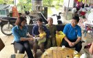 LĐLĐ huyện trao tặng quà Trung thu cho con đoàn viên, CNLĐ có hoàn cảnh khó khăn