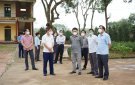 Chủ tịch UBND huyện Vũ Đức Kính làm việc tại xã Dân Lực về tiến độ xây dựng NTM nâng cao.