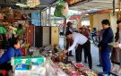 Thẩm định hồ sơ và đánh giá chấm điểm tiêu chí xã, phường, thị trấn an toàn thực phẩm nâng cao tại các xã An Nông và xã Nông Trường  và thị trấn Nưa.