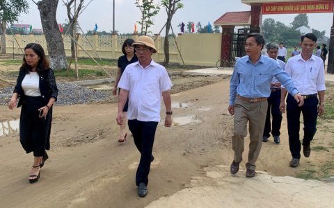 Đồng chí Lê Kim Chất, Phó Bí thư Thường trực Huyện uỷ làm việc với xã Xuân Lộc về tiến độ xây dựng xã đạt chuẩn NTM.