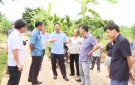 ĐỒNG CHÍ BÍ THƯ HUYỆN ỦY KIỂM TRA THỰC HIỆN CÁC NGHỊ QUYẾT, CHỈ THỊ TẠI CÁC XÃ