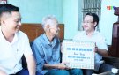 Chủ tịch UBND huyện thăm, tặng quà gia đình chính sách nhân kỷ niệm 77 năm ngày thương binh liệt sĩ