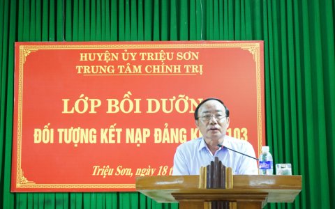 Khai giảng lớp Bồi dưỡng đối tượng kết nạp Đảng khóa 103.