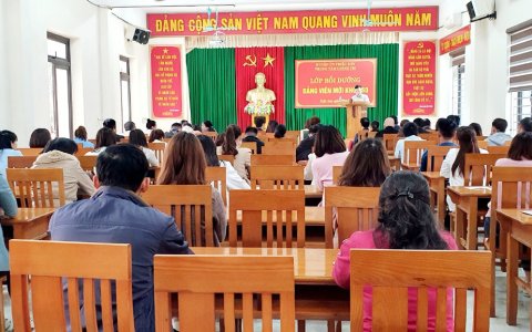 Khai giảng lớp bồi dưỡng Đảng viên mới khóa 60